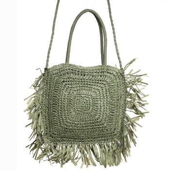Geanta crossbody patrata mare, impletita cu franjuri mari decorative, verde prafuit