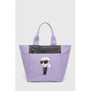 Karl Lagerfeld poseta culoarea violet