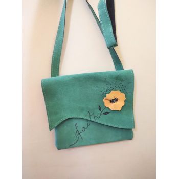 Geanta handmade ,cu margareta si mesaj Faith ,unicat