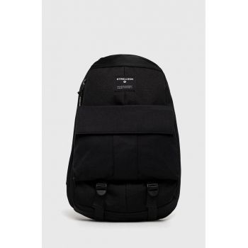 Strellson rucsac barbati, culoarea negru, mic, neted Strellson rucsac barbati, culoarea negru, mic, neted
