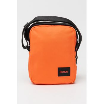 Geanta crossbody cu aplicatie logo