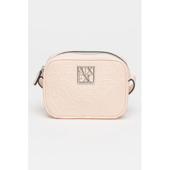 Geanta crossbody de piele ecologica cu detalii logo in relief