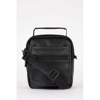 Geanta crossbody de piele ecologica cu aspect texturat Geanta crossbody de piele ecologica cu aspect texturat