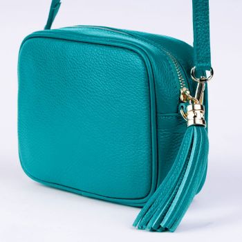 Geanta crossbody turcoaz inchis din piele naturala, cu ciucure din piele