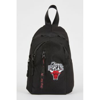 Geanta slingbag cu Chicago Bulls