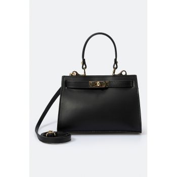 Geanta de piele cu maner si inchidere metalica