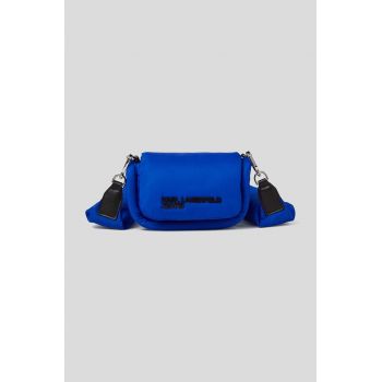 Karl Lagerfeld Jeans poseta