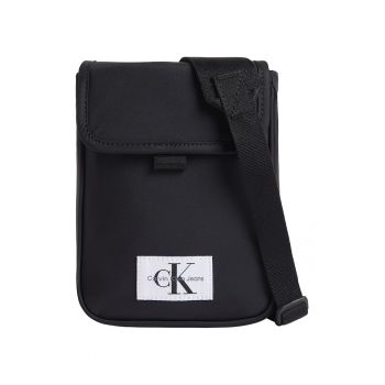 Geanta crossbody cu aplicatie logo