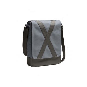 Geanta crossbody unisex cu finisaj rezistent la apa Methone