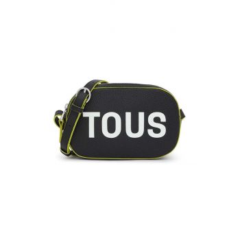 Tous poseta culoarea negru