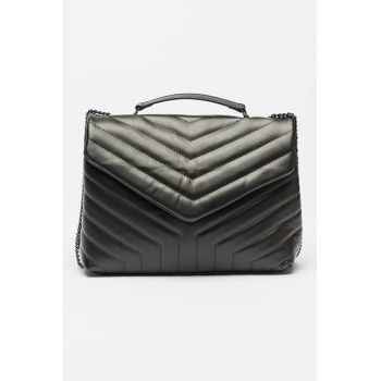 Geanta crossbody matlasata cu bareta din lant