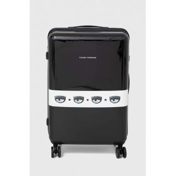 Chiara Ferragni valiza culoarea negru