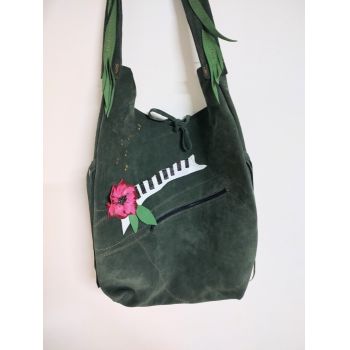 Geanta verde din piele naturala,cu pian si mac rosu,unicat