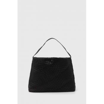 Sisley poseta culoarea negru