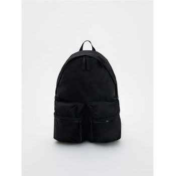 Reserved - Rucsac încăpător, cu buzunare - negru