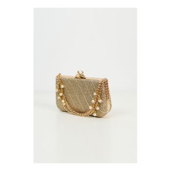 Clutch Miruna auriu din strasuri cu inchizatoare diamant Clutch Miruna auriu din strasuri cu inchizatoare diamant