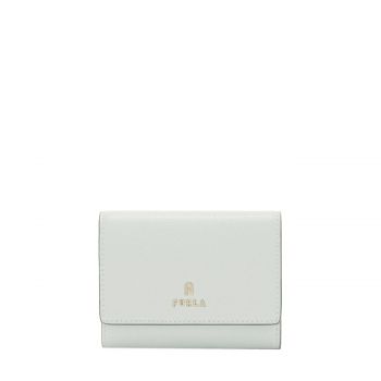 Camelia compact trifold