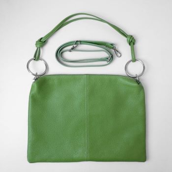 Geanta plic mare cu inele mari si doua barete, din piele naturala verde oliv