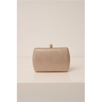 Clutch auriu cu fir lurex si inchidere metalica cu strasuri