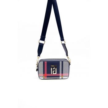 Geanta crossbody de piele ecologica cu logo metalic