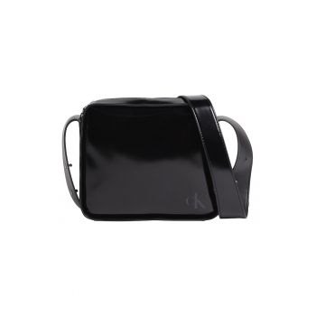 Geanta crossbody de piele ecologica lacuita Block Square