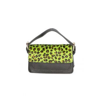 Geanta crossbody din piele cu segment din piele cu par scurt