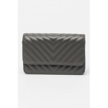 Geanta crossbody de piele ecologica cu bareta din lant pentru umar