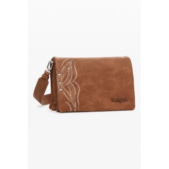 Geanrta crossbody cu model