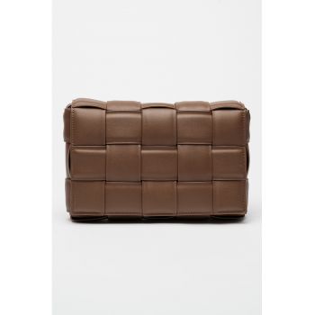 Geanta crossbody cu model tesut