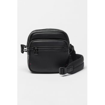 Geanta crossbody de piele ecologica cu bareta ajustabila Oscaar