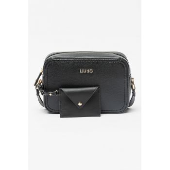 Geanta crossbody din piele ecologica cu bareta ajustabila