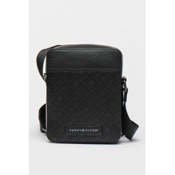 Geanta crossbody cu model