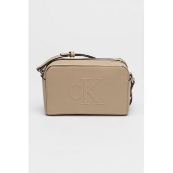 Geanta crossbody din piele ecologica cu logo in relief