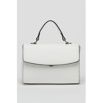 Geanta crossbody cu clapa si bareta detasabila