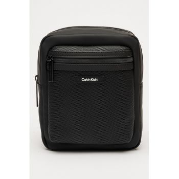 Geanta crossbody din piele ecologica cu buzunar frontal