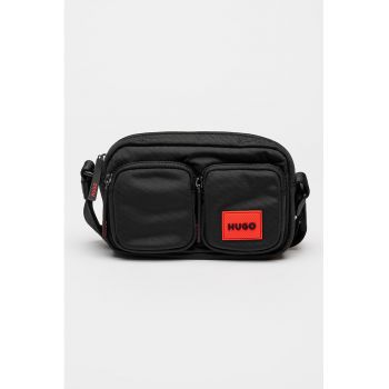 Geanta crossbody cu aplicatie logo