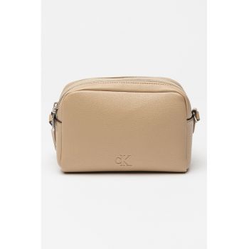 Geanta crossbody de piele ecologica cu bareta logo