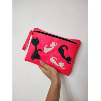 Portfard handmade , din piele naturala neon cu pisicute cusute