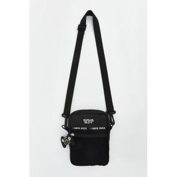 Geanta crossbody din material textil cu buzunar cu fermoar