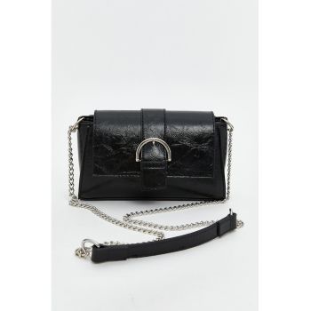 Geanta crossbody cu bareta din lant