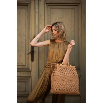 Geanta dama  model Ellis - bej - sistem inchidere capse magnetice - dimensiune One Size
