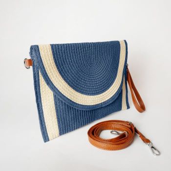 Geanta plic impletita crossbody, cu bareta de umar si de mana, bleumarin cu bej deschis de firma originala