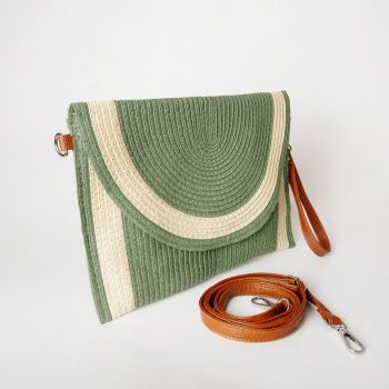Geanta plic impletita crossbody, cu bareta de umar si de mana, verde cu bej deschis ieftina