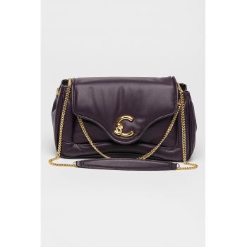 Geanta crossbody din piele cu bareta din lant si clapa