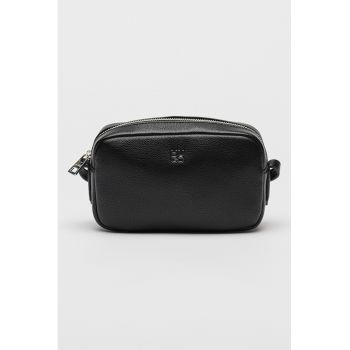 Geanta crossbody din piele ecologica cu bareta ajustabila
