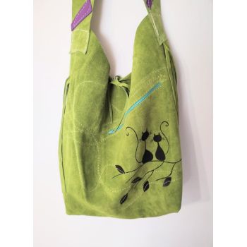 Geanta sac verde olive ,cu pisicute  pictate ,din piele naturala intoarsa de firma originala
