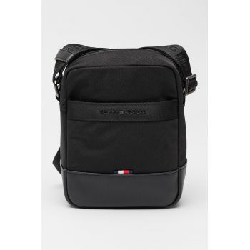 Geanta crossbody cu garnituri de piele ecologica