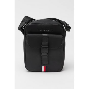 Geanta crossbody de piele ecologica cu catarama