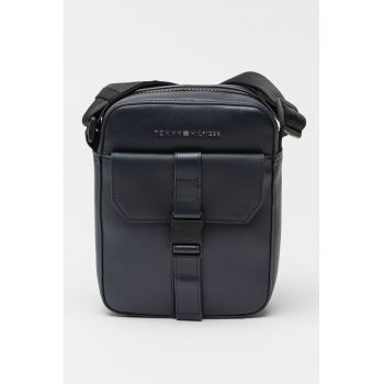Geanta crossbody de piele ecologica cu catarama