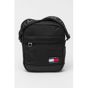 Geanta crossbody Essential